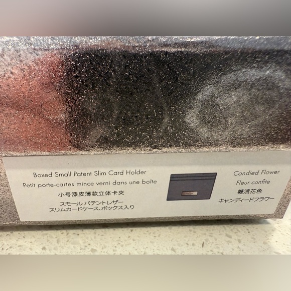 Kate Spade candied flower cardholder in box - Picture 5 of 5